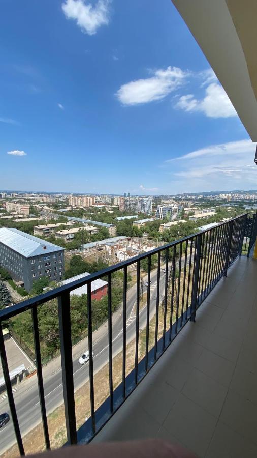 Heaven Apartment Mountain View Алматы Экстерьер фото
